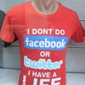 イスティクラール通りの、Tシャツ屋の写真2