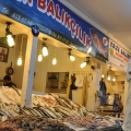 クシャダスのフィッシュマーケット（魚市場）の写真2
